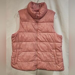 🩷 Old Navy Women's Pink Puffer Vest